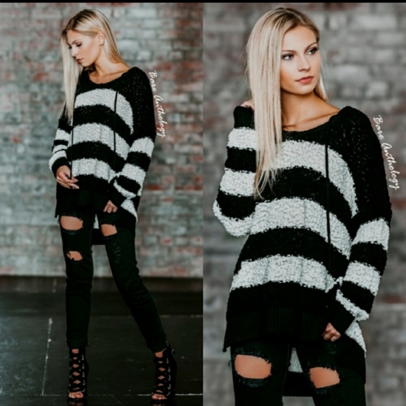Hooded Striped High-low Knitted Pullover Sweater - Picture 10 of 10